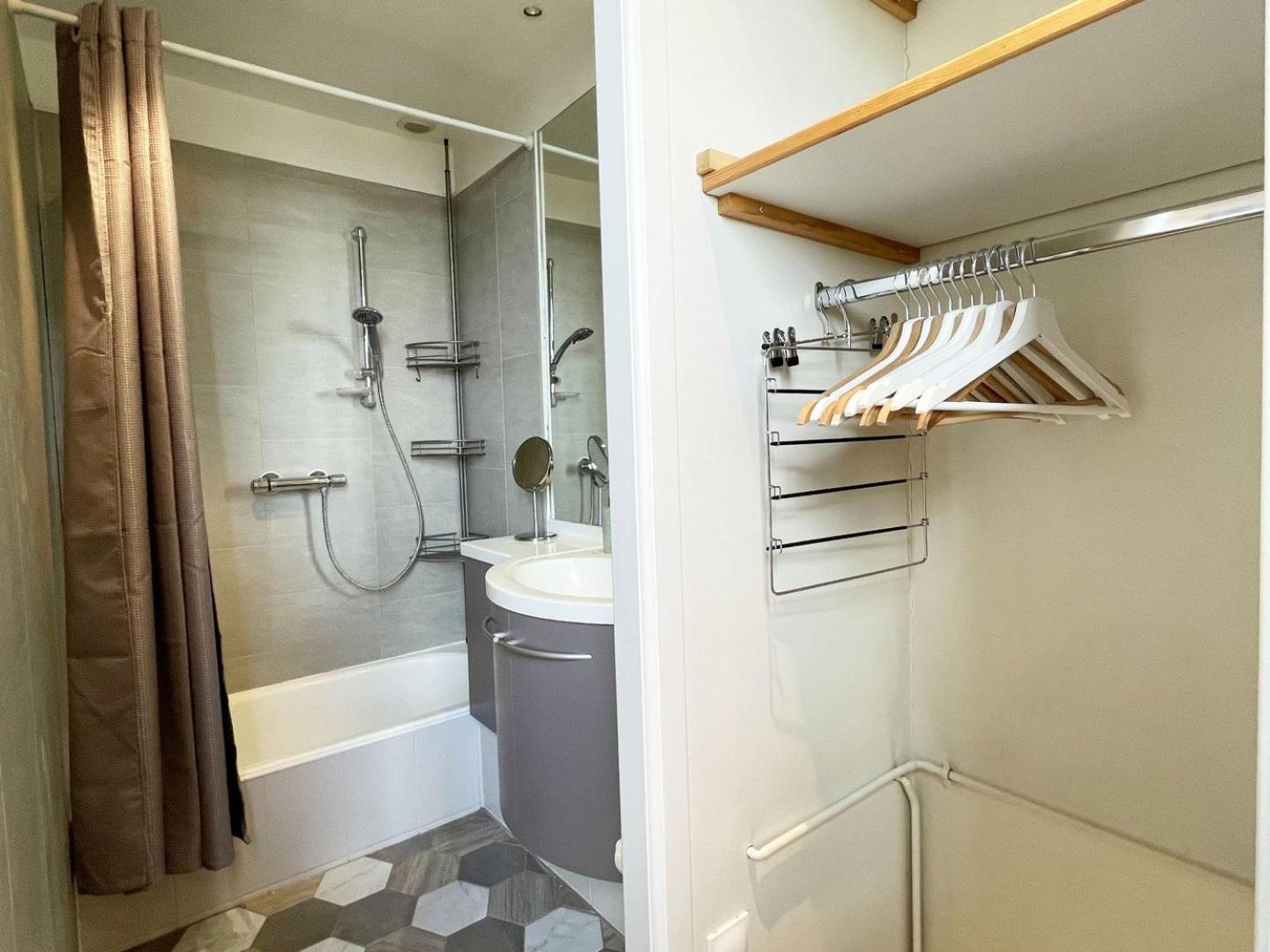 L'Horizon - Entree Independante - Parking Apartment Chartres Ngoại thất bức ảnh
