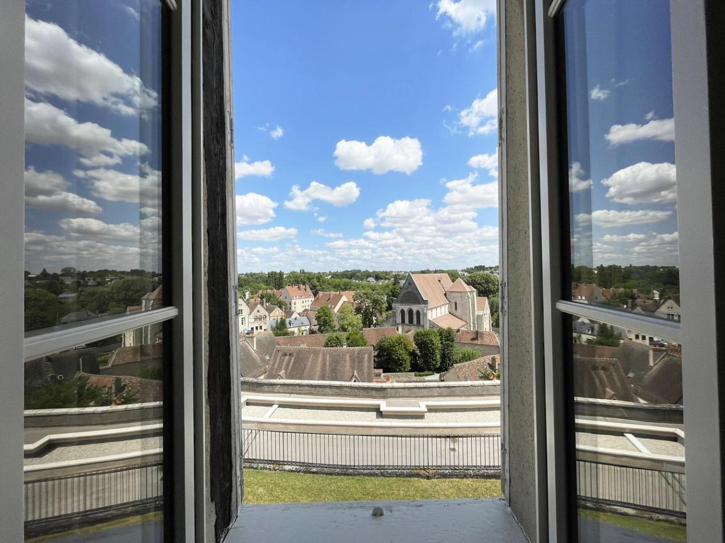 L'Horizon - Entree Independante - Parking Apartment Chartres Ngoại thất bức ảnh